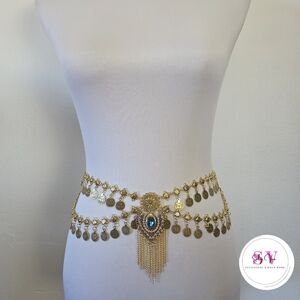Gold multilayer chain belt with blue pendant
